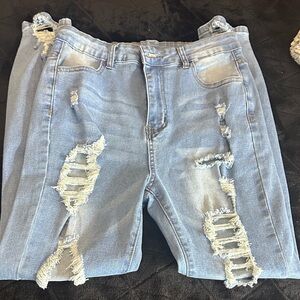 NWOT SHEIN Light Blue Distressed Skinny Jeans